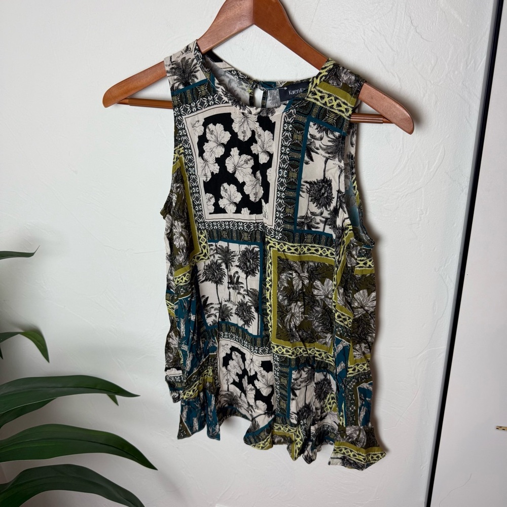 Karen Kane Floral Palm Print Sleeveless Ruffle Hem Top – Size Small